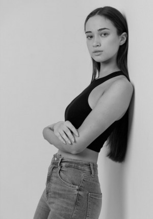 Anna_E_GorgeousGroup4