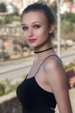 Bozhena_GorgeousGroup10