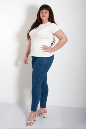 Francesca_GorgeousGroup3