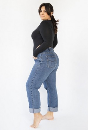 Isabella_L_GorgeousGroup9