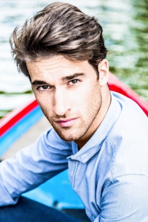 Jonathan_GorgeousGroup20.jpg