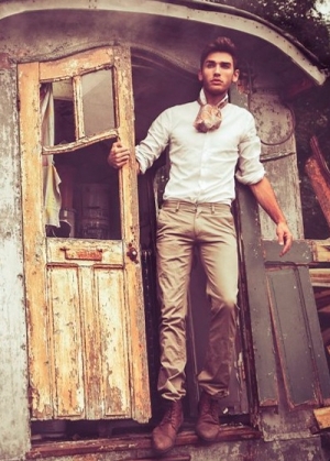 Romain_GorgeousGroup15