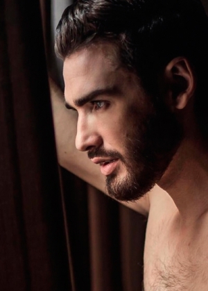 Romain_GorgeousGroup7