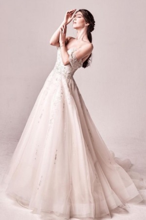 Sophia_GorgeousGroup17